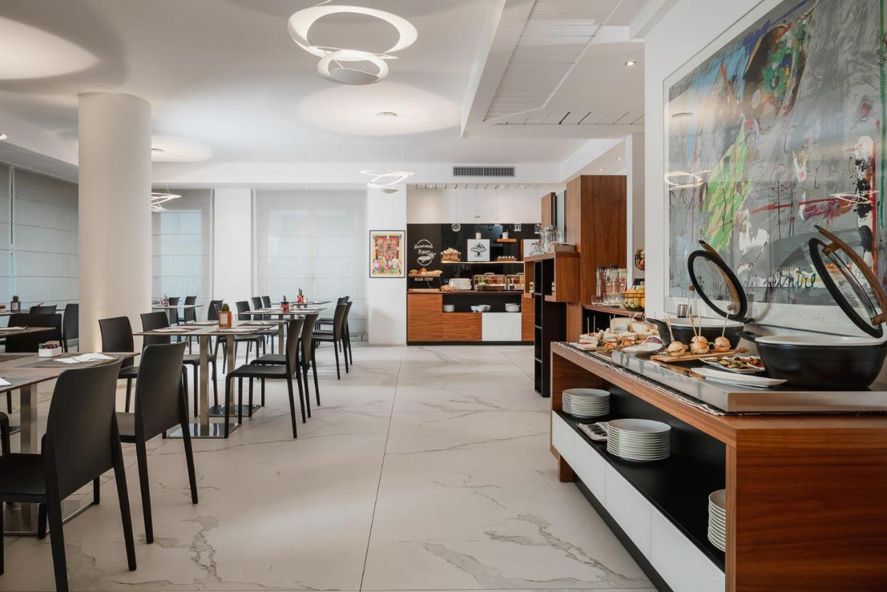 Dan Hotel Riccione Extérieur photo