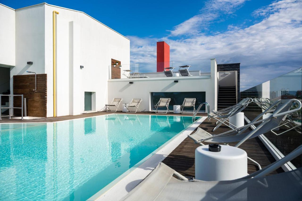 Dan Hotel Riccione Extérieur photo